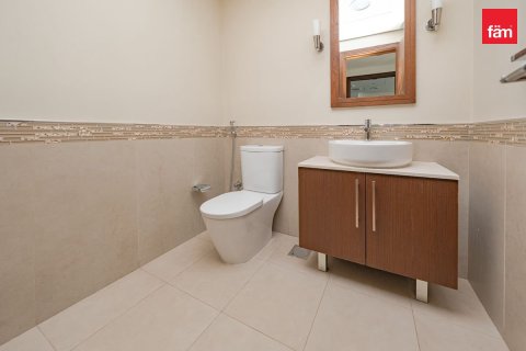 Квартира с 3 спальнями в DIFC, ОАЭ №187143 5