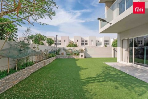 Townhouse de 3 dormitorios en Dubai, UAE No. 187147 27