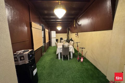 3 bedrooms Villa in Dubai, UAE No. 147616 16