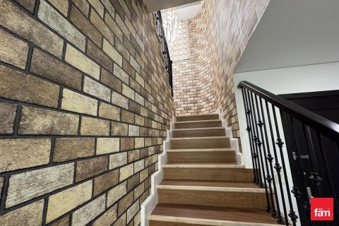 3 bedrooms Villa in Dubai, UAE No. 147616 17