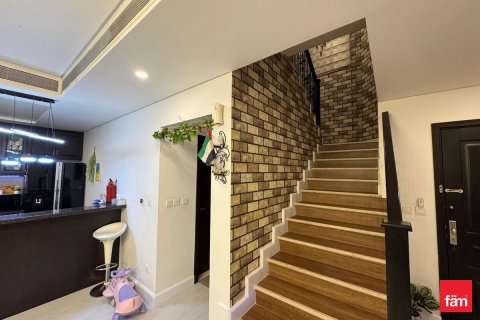 3 bedrooms Villa in Dubai, UAE No. 147616 15