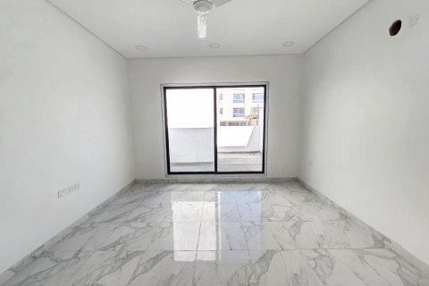 4 bedrooms Villa in Al Hidd, Bahrain No. 59786 1