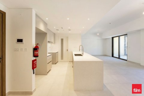 Apartment de 3 dormitorios en Umm Suqeim, UAE No. 135928 8