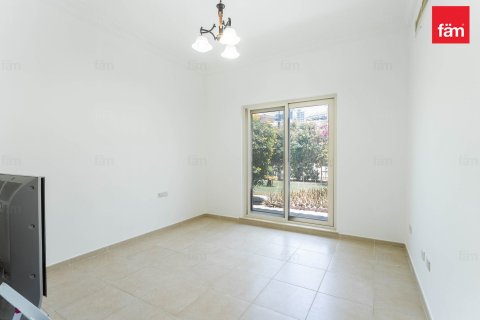 Villa de 5 chambres à Dubai Sports City, UAE No. 83436 24