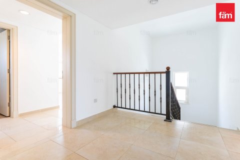 Villa de 5 chambres à Dubai Sports City, UAE No. 83436 16