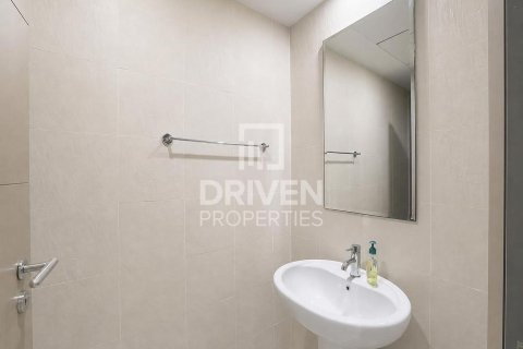 Квартира с 1 спальней в Standpoint Towers, ОАЭ №193438 11