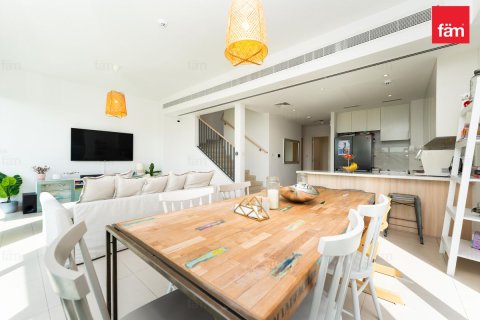 3 bedrooms Villa in Dubai, UAE No. 173310 6