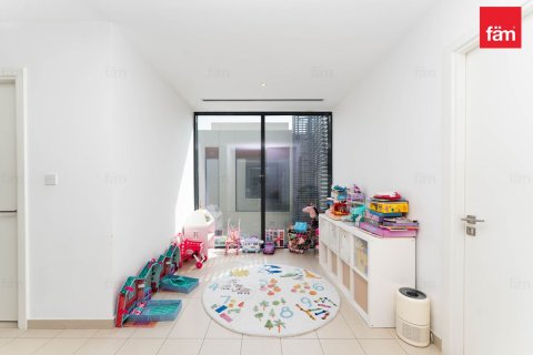 3 bedrooms Villa in Dubai, UAE No. 173310 17