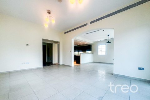 Villa de 2 chambres à Jumeirah Village Triangle, UAE No. 183089 3