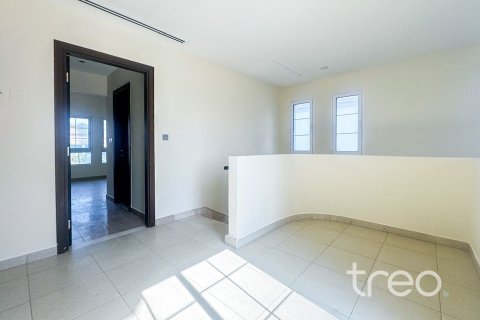 Villa de 2 chambres à Jumeirah Village Triangle, UAE No. 183089 21