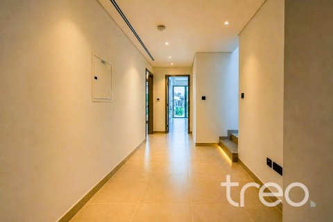 4 bedrooms Townhouse in Aura, UAE No. 183083 15