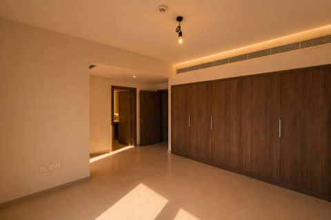 4 bedrooms Townhouse in Aura, UAE No. 183083