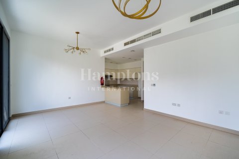 Villa de 4 dormitorios No. 118905 8