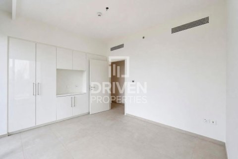 Квартира с 3 спальнями в Zabeel, ОАЭ №209805 12