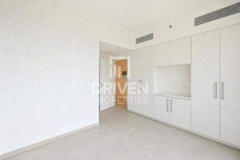 Квартира с 3 спальнями в Zabeel, ОАЭ №209805 8