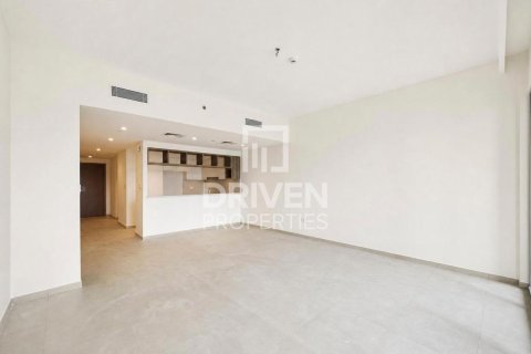 Квартира с 3 спальнями в Zabeel, ОАЭ №209805 5