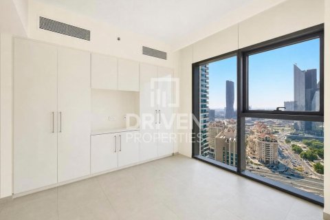 Квартира с 3 спальнями в Zabeel, ОАЭ №209805 9