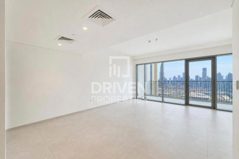 Квартира с 3 спальнями в Zabeel, ОАЭ №209805