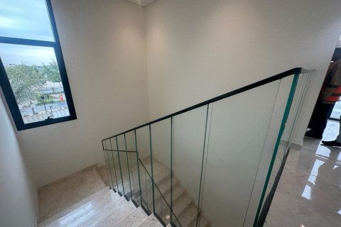 Вилла с 4 спальнями  №124117 6