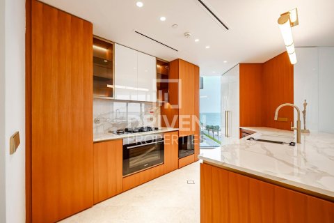 3 bedrooms Apartment in The Crescent, UAE No. 190971 11