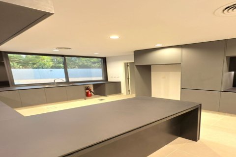 5 bedrooms Commercial property No. 131055 10