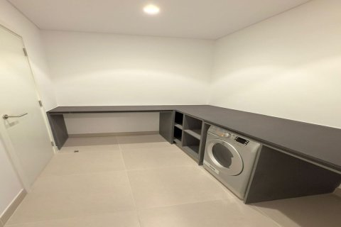 5 bedrooms Commercial property No. 131055 12