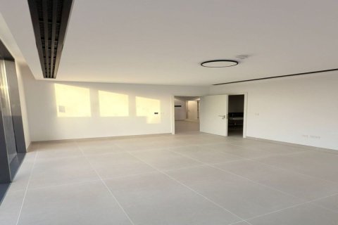 5 bedrooms Commercial property No. 131055 16