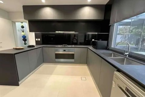 5 bedrooms Commercial property No. 131054 7