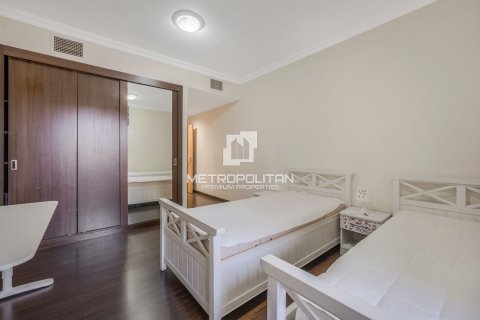 3 bedrooms Apartment No. 127984 14