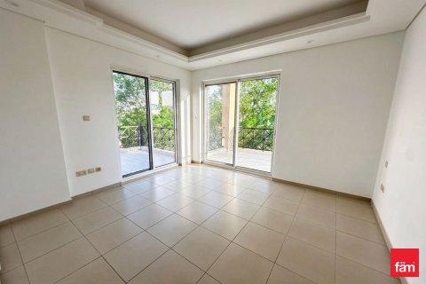 4 bedrooms Villa in Dubai, UAE No. 160959 11