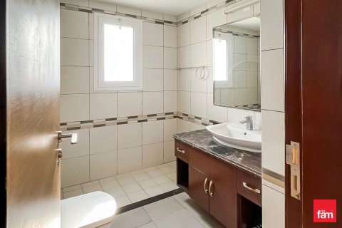 4 bedrooms Villa in Dubai, UAE No. 160959 12