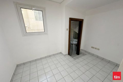 4 bedrooms Villa in Dubai, UAE No. 160959 7