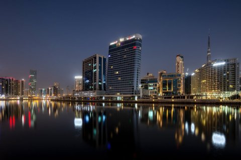 Apartment de 2 dormitorios en Dubai, UAE No. 101575 3