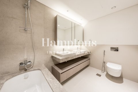 Квартира с 2 спальнями в The Grand, ОАЭ №156422 9