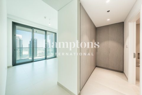 Квартира с 2 спальнями в The Grand, ОАЭ №156422 4