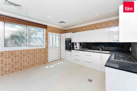 Вилла с 4 спальнями  №120422 6