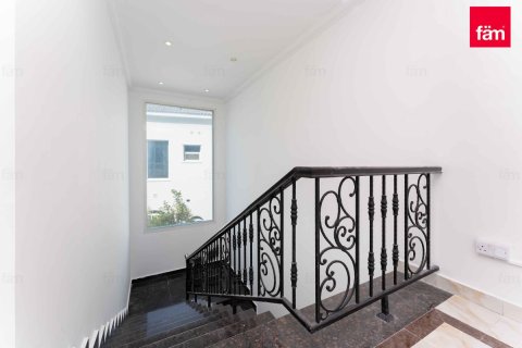 Вилла с 4 спальнями  №120422 11