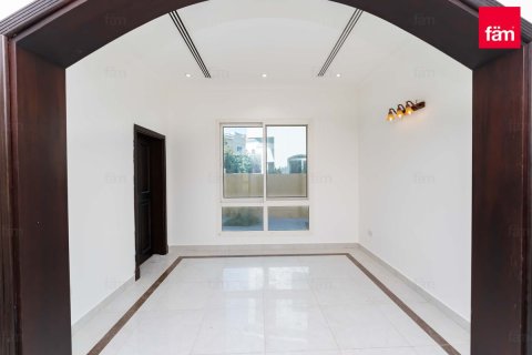 Вилла с 4 спальнями  №120422 8