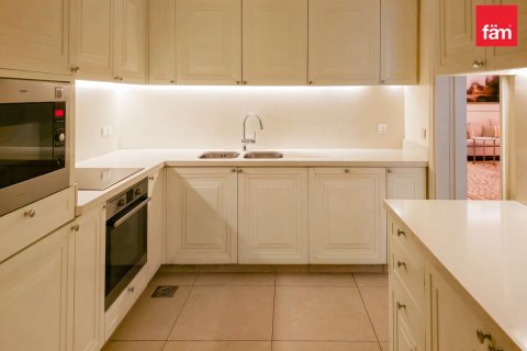 Квартира с 2 спальнями  №120421 5