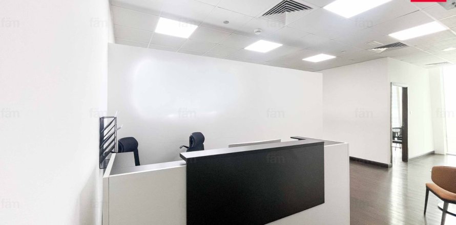 103.8m² Cafe / restaurant  No. 117558