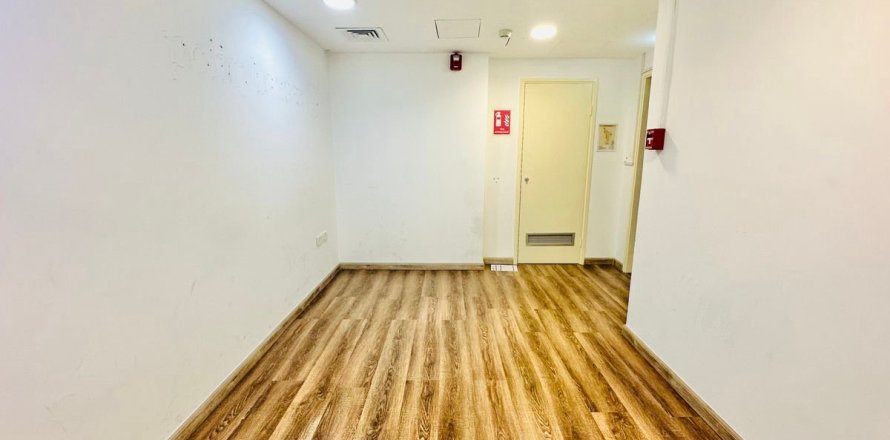 210.8m² Cafe / restaurant  No. 117561