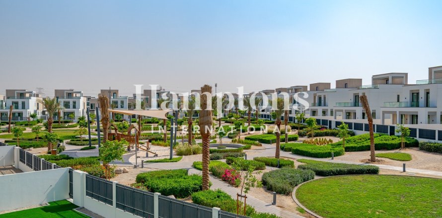 Вилла с 4 спальнями  №118303