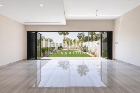 Townhouse de 4 dormitorios No. 118302 8