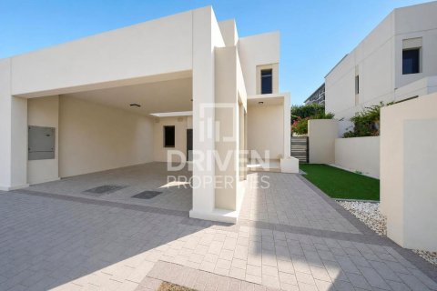 4 bedrooms Townhouse in Noor Townhouses, UAE No. 192549 23