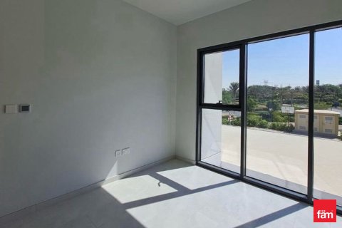 Villa de 4 dormitorios en Dubai, UAE No. 125382 15