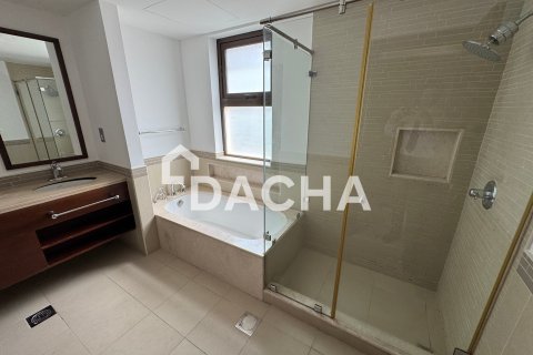 4 bedrooms Villa in Casa, UAE No. 164766 22