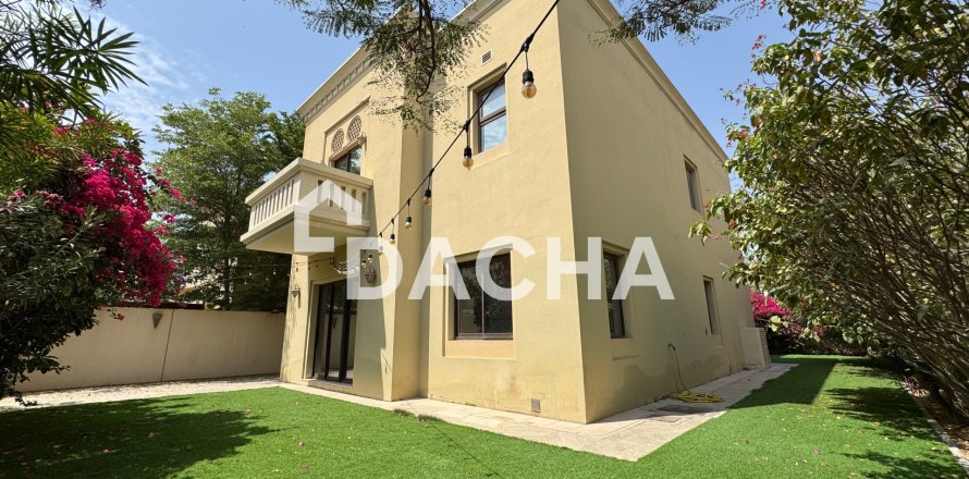 4 bedrooms Villa in Casa, UAE No. 164766
