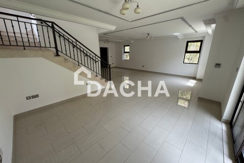 4 bedrooms Villa in Casa, UAE No. 164766 7
