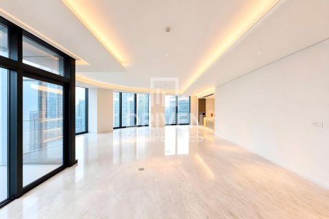4 bedrooms Apartment in Opera District, UAE No. 188700 6