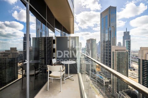 Квартира с 1 спальней в The Address Residences Dubai Opera, ОАЭ №188703 11
